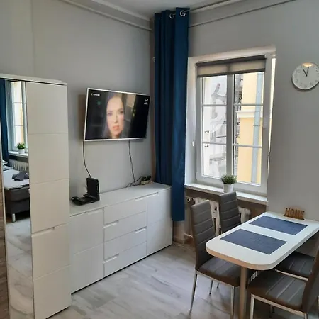 Ratuszowy49 Jelení Hora